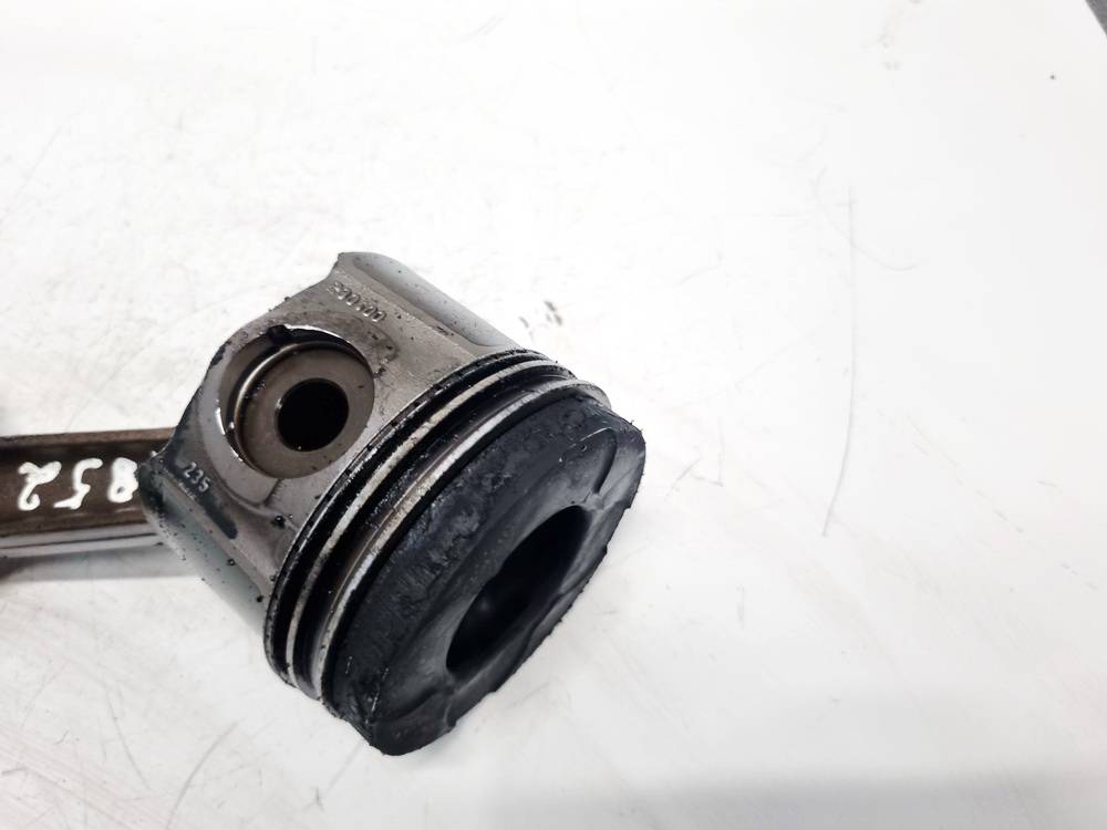 Opel Vectra 2000 Piston and Conrod (Connecting rod) - Thumbnail 2