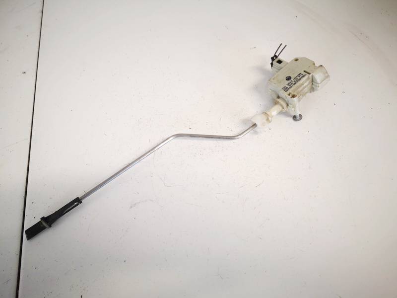 3C0810773 Volkswagen Passat 2005 Fuel Flap Motor