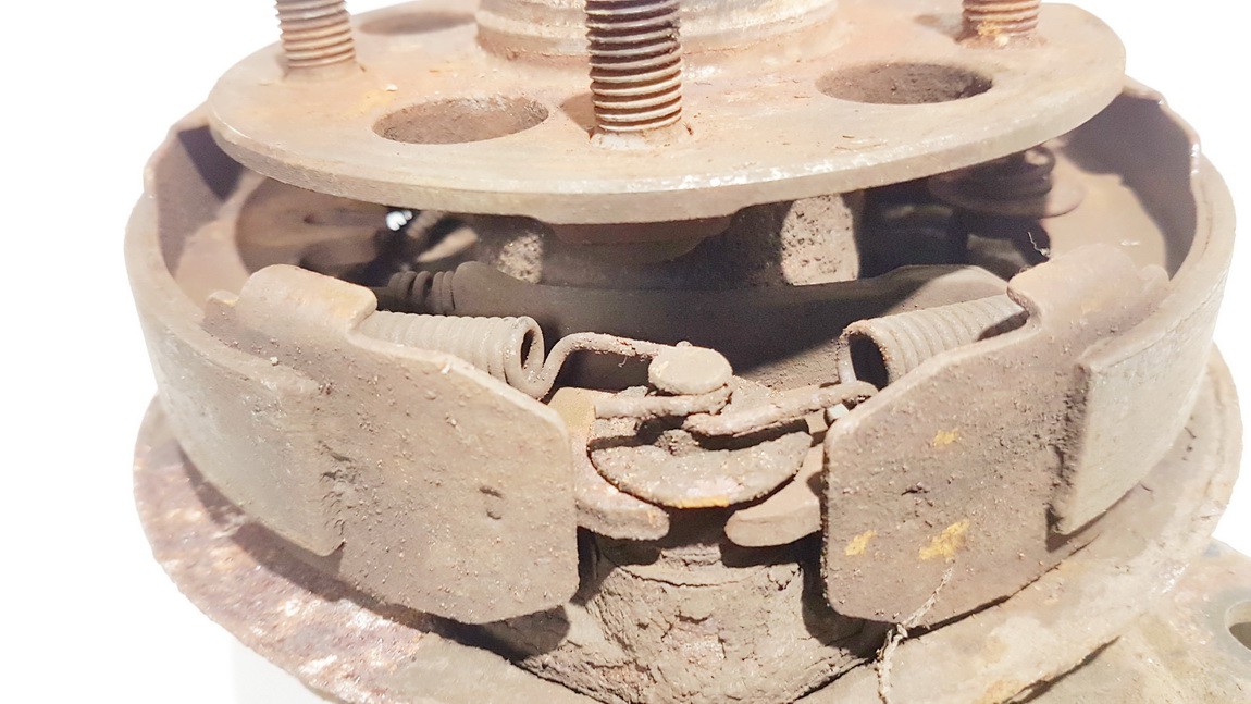 used used Handbrake kit Toyota Avensis Verso 2002 2.0L 15EUR