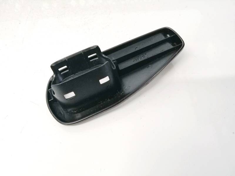 BP4K882P8 Mazda 3 2004 Interior trim - Thumbnail 3