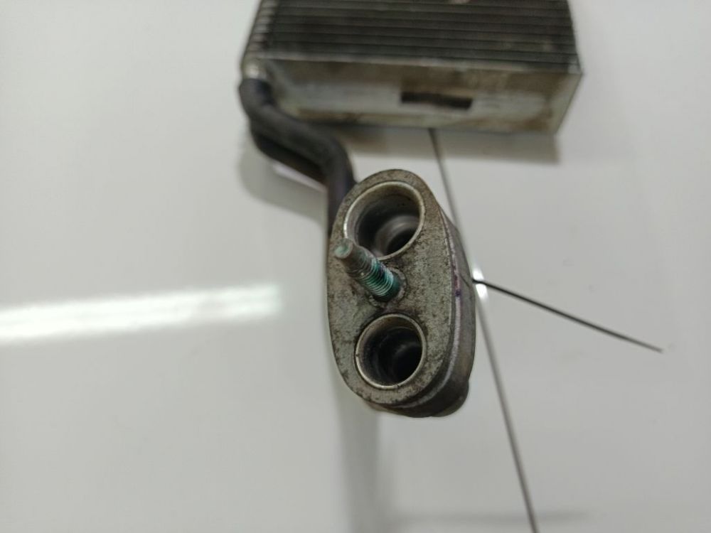 9839840 Audi A4 2005 Chłodnica klimatyzacji - Thumbnail 3