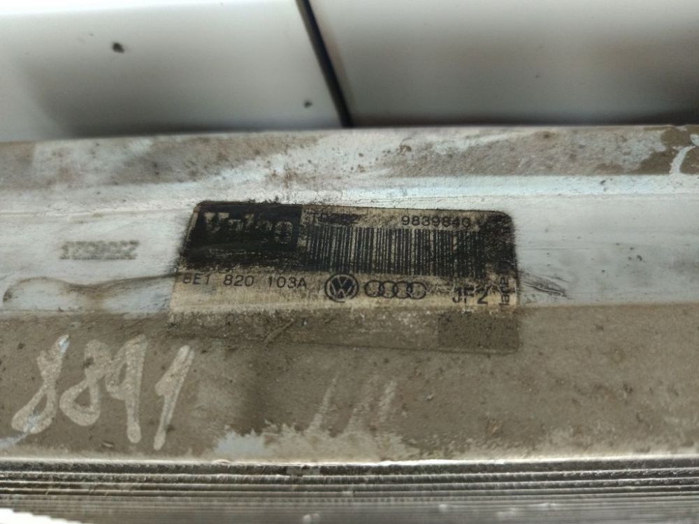 9839840 Audi A4 2005 Chłodnica klimatyzacji - Thumbnail 4