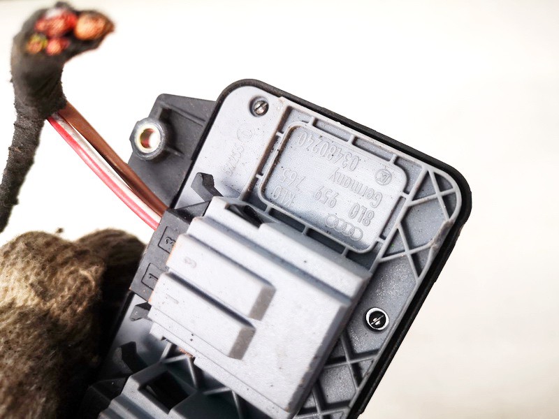 8L0959765 Audi A6 2003 Sedynes kontroles mygtukas - Thumbnail 3