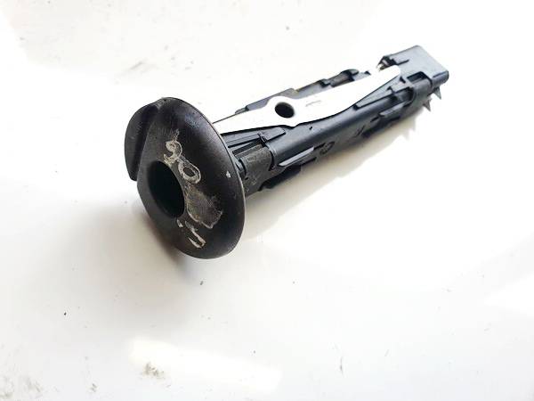 1K0881939B Skoda Octavia 2005 Salona apdare (plastmasas) - Thumbnail 3