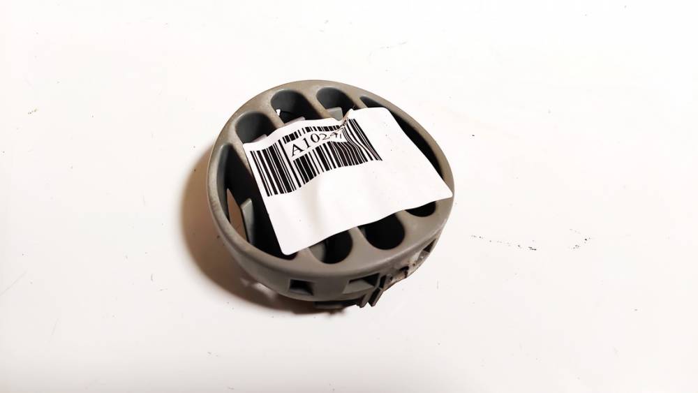 223710 Renault Kangoo 2007 Wloty powietrza do kabiny