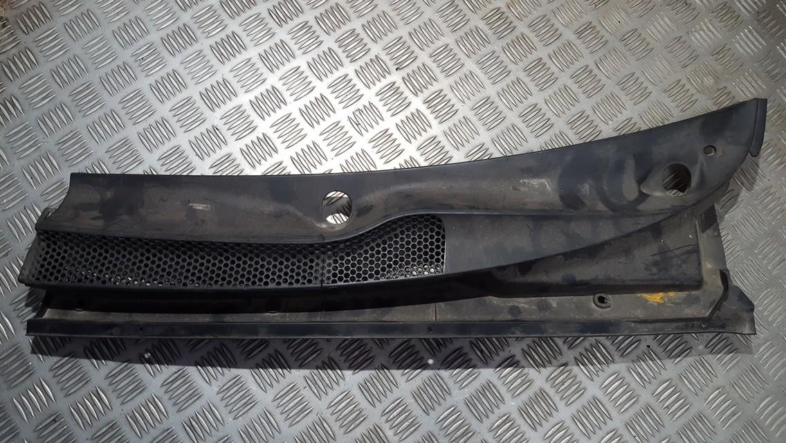 5578252030 Toyota Yaris 2005 Priekšējā stikla tīrītāja apdare - PRIEKŠ