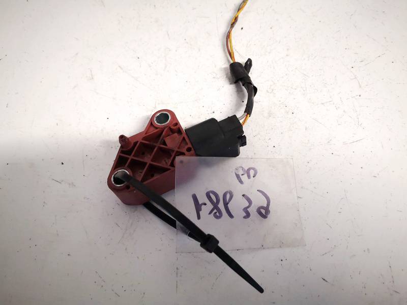 30737138 Volvo V50 2006 Srs Airbag crash sensor - Thumbnail 3