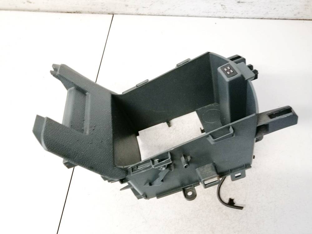 AM51R044H60B Ford Grand C-Max 2012 Salono apdaila (plastmases)