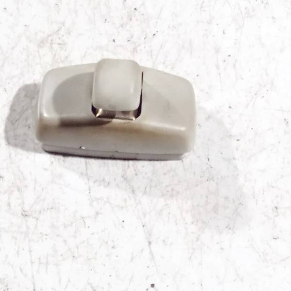 443857562B Audi A4 1995 Sisätilan koristelu (muovit)