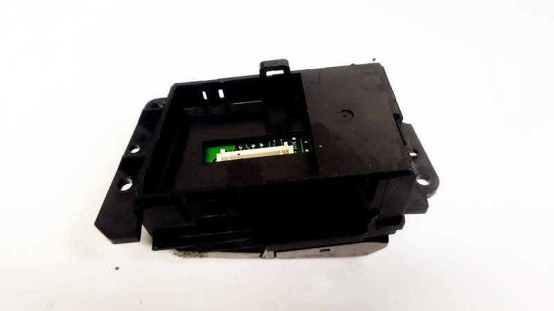 Lexus RX - CLASS 2006 Climate Control Panel (heater control switches) - Thumbnail 3