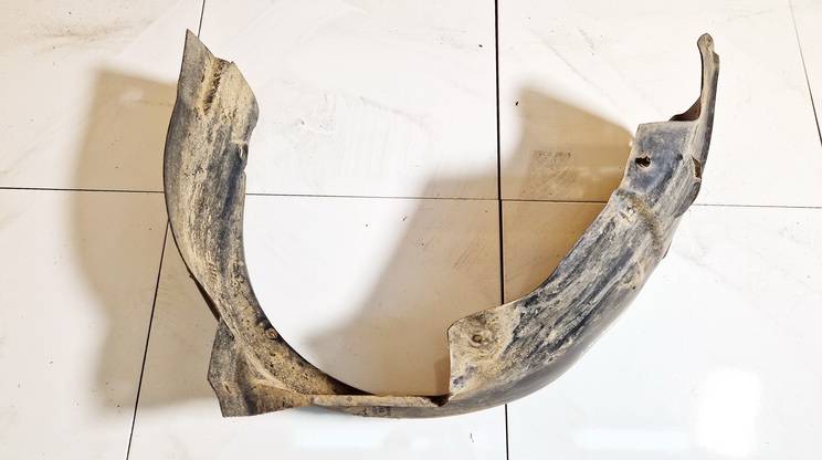 1U0809962 Skoda Octavia 2003 Plastmasas zemspārns - PRIEKŠA PA LABI