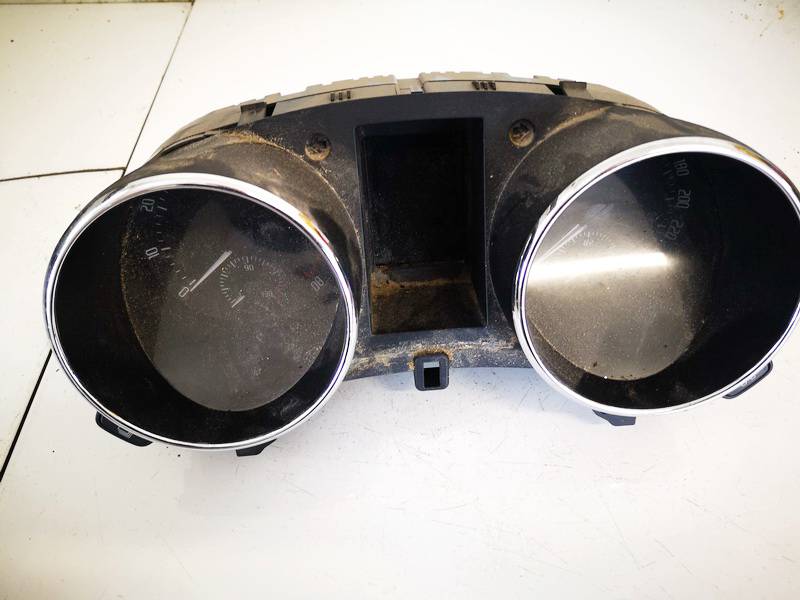 5L0920840J Skoda Yeti 2012 Nopeusmittari – mittaristo