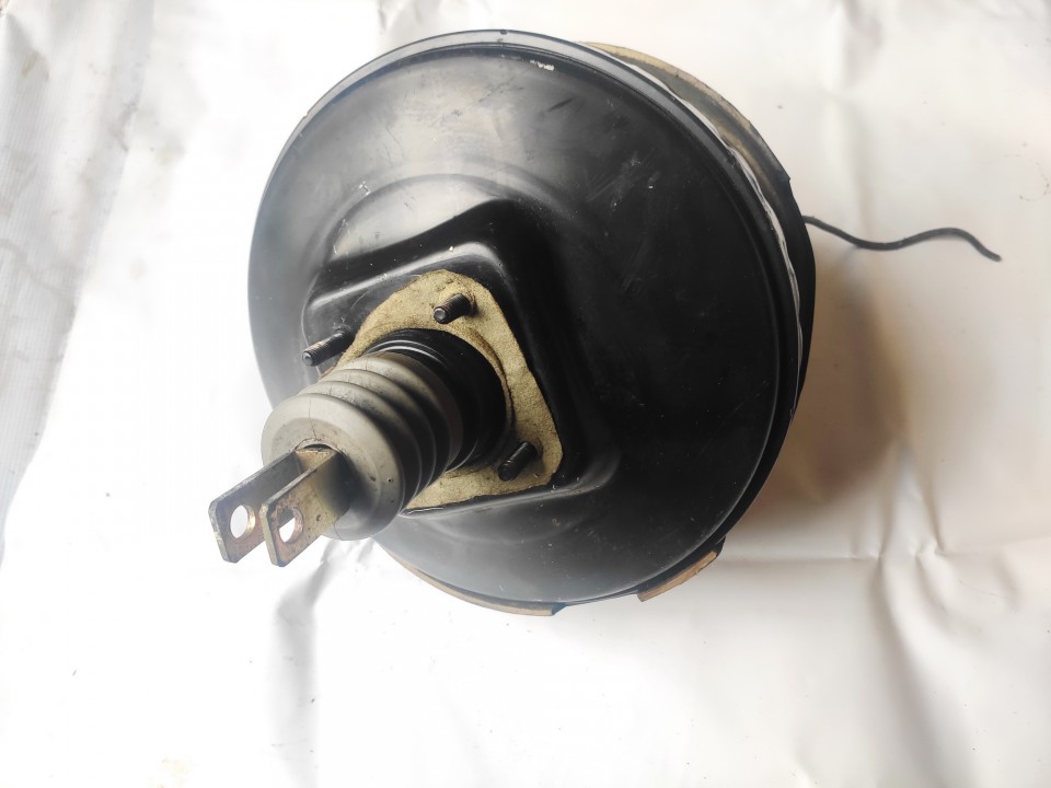 10636208074 BMW 3-Series 1993 Brake servo - booster (Servo brake)