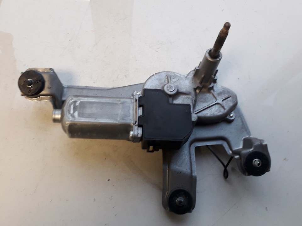 851300F010 Toyota Corolla Verso 2006 Wiper motor (Rear Screen Wiper Engine) - REAR