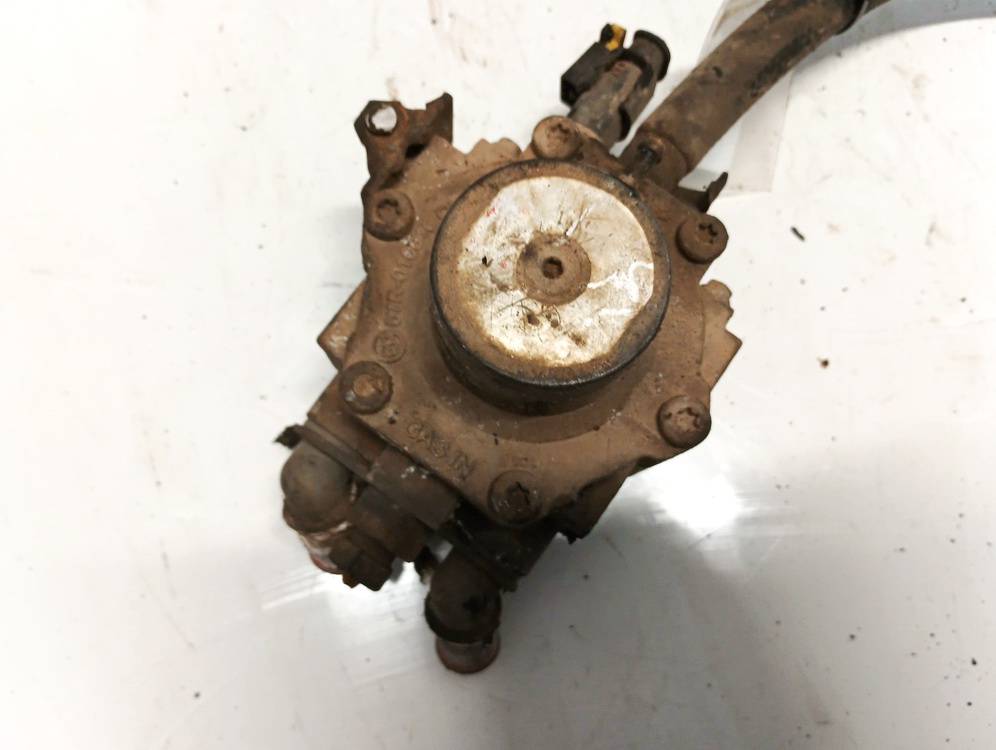 67R010016 Jeep Grand Cherokee 2000 LPG Paineensäädin