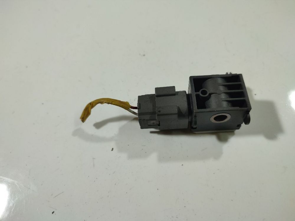 9592028000 Hyundai Santa Fe 2006 Srs Airbag crash sensor - Thumbnail 3