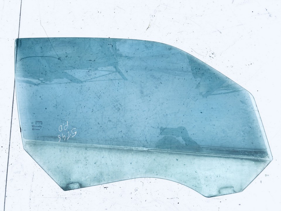 Chrysler 300C 2009 Door-Drop Glass - FRONT RIGHT