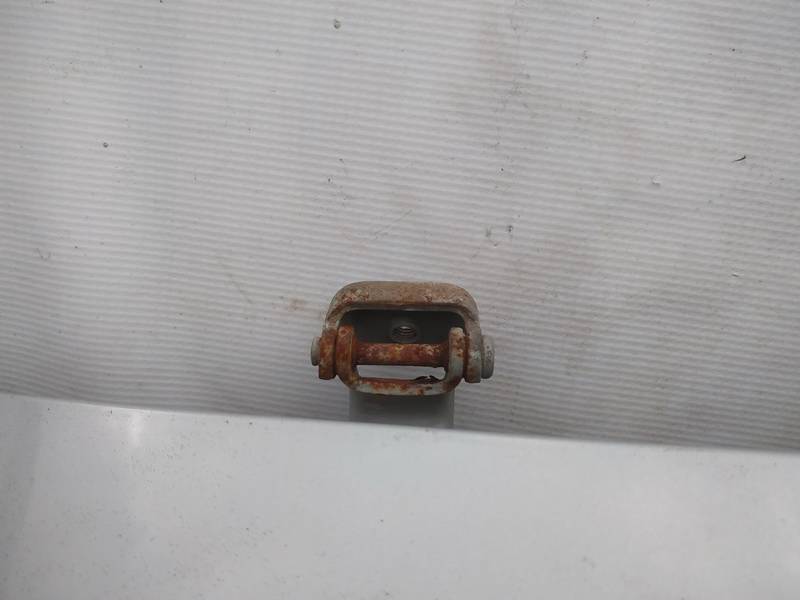 Ford Focus 2010 Zawias tylnej klapy - TYLNE LEWE