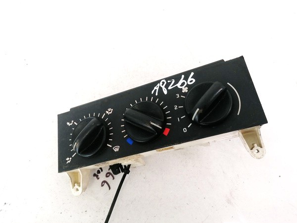 133761F Renault Master 1997 Climate Control Panel (heater control switches)