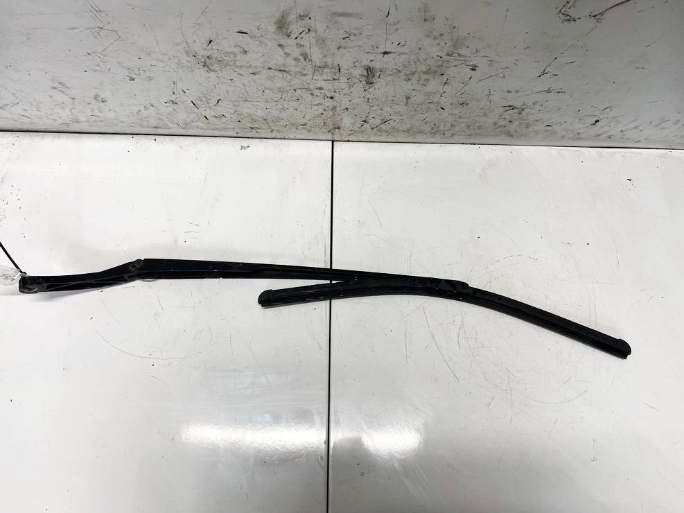 Porsche Cayenne 2004 Etupyyhkijän vipu (etu pyyhkijät)