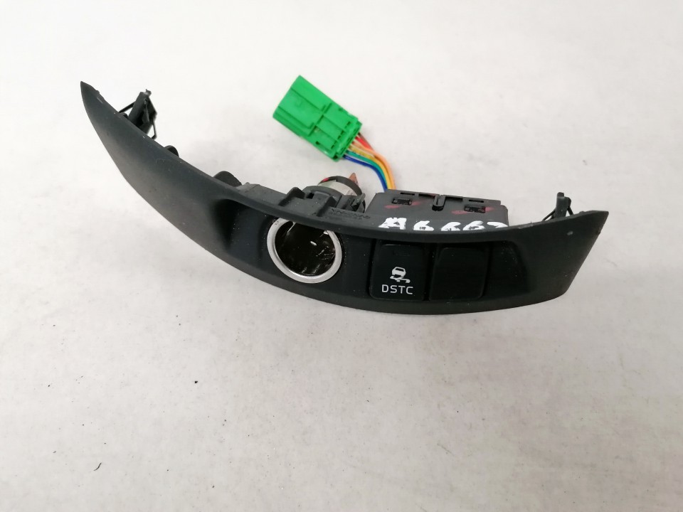 8691530 Volvo S40 2005 Traction control switch button (ASR Switch Anti-slip regulation)