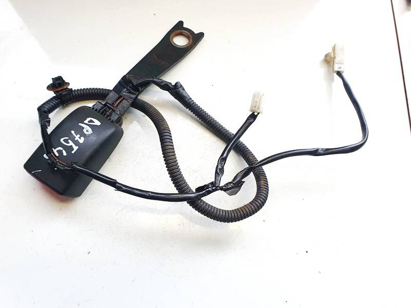 E034501 Toyota Corolla Verso 2006 Seat belt holder (Seat belt Buckle) - FRONT RIGHT