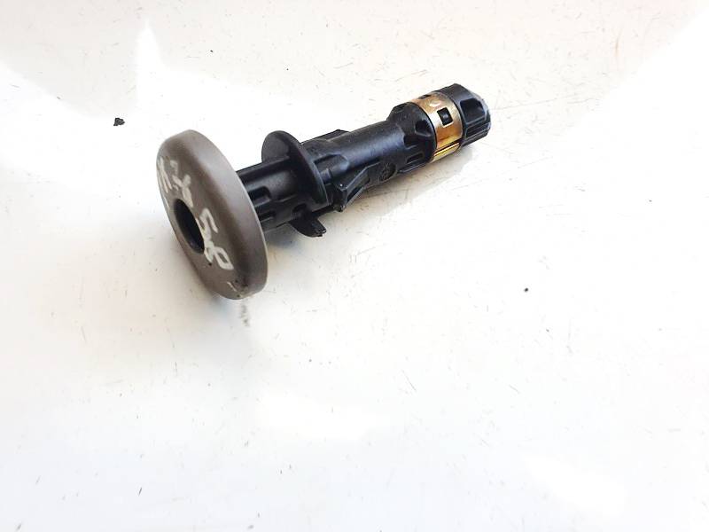 8L0881920 Audi A3 1999 PLASTICOS-Otros repuestos del interior