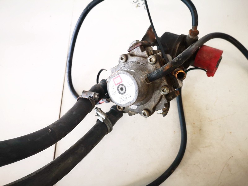 67R010016 Volvo V40 2001 LPG Paineensäädin