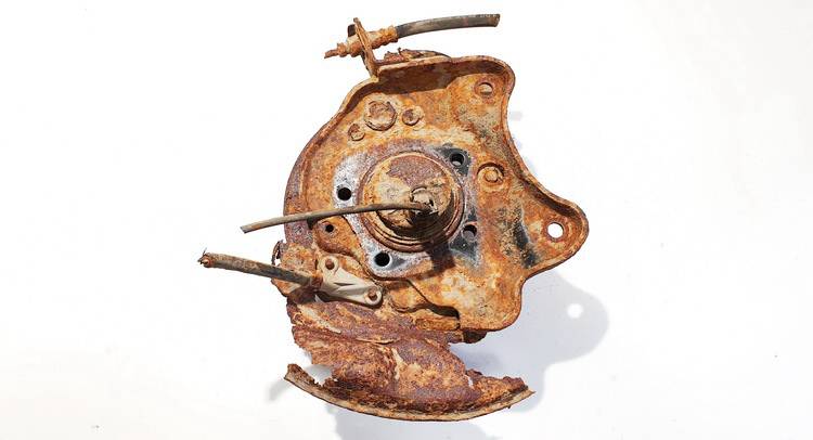 Toyota Avensis Verso 2002 Rumbas (gultnis) - AIZMUGURE PA LABI - Thumbnail 3