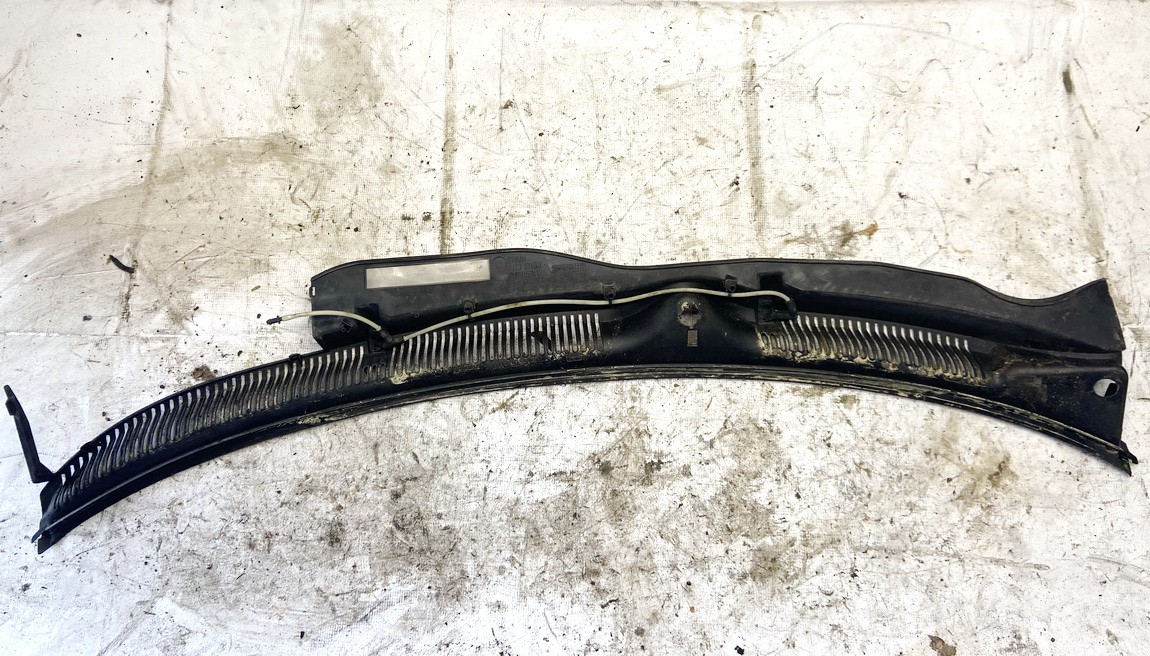 1M1853185 Seat Toledo 2000 Wiper Muolding - FRONT - Thumbnail 2
