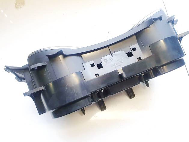 3T2920911J Skoda Superb 2012 Speedometers - Cockpit - Speedo Clocks Instrument - Thumbnail 2