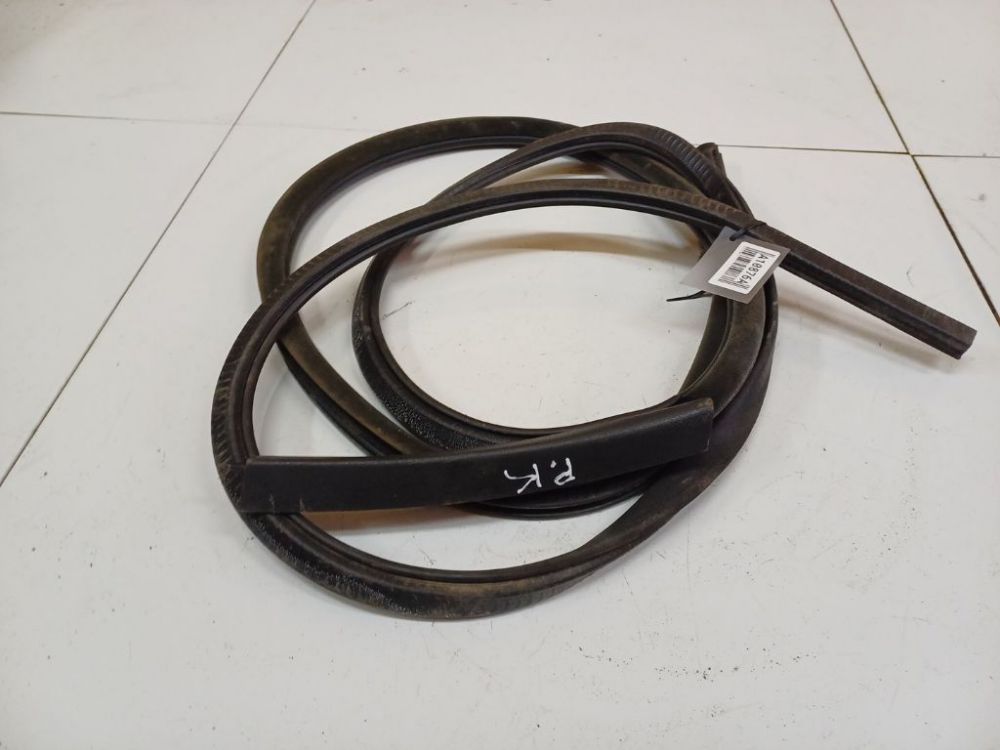 Audi A2 2002 Door Rubber - FRONT LEFT - Thumbnail 3