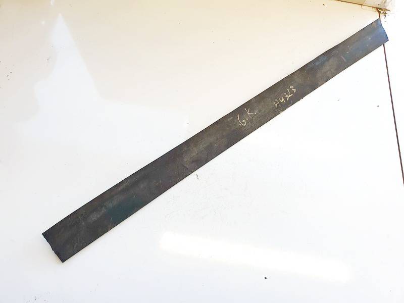 Mitsubishi Grandis 2005 Molding door - REAR LEFT