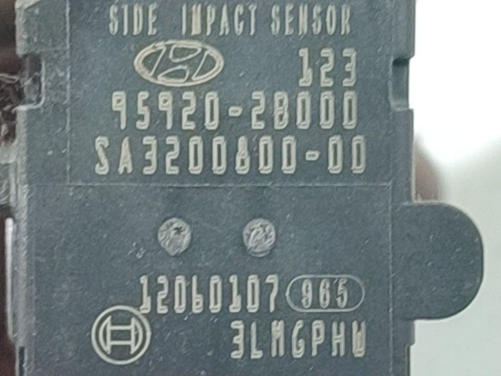 9592028000 Hyundai Santa Fe 2006 Srs Airbag crash sensor - Thumbnail 4