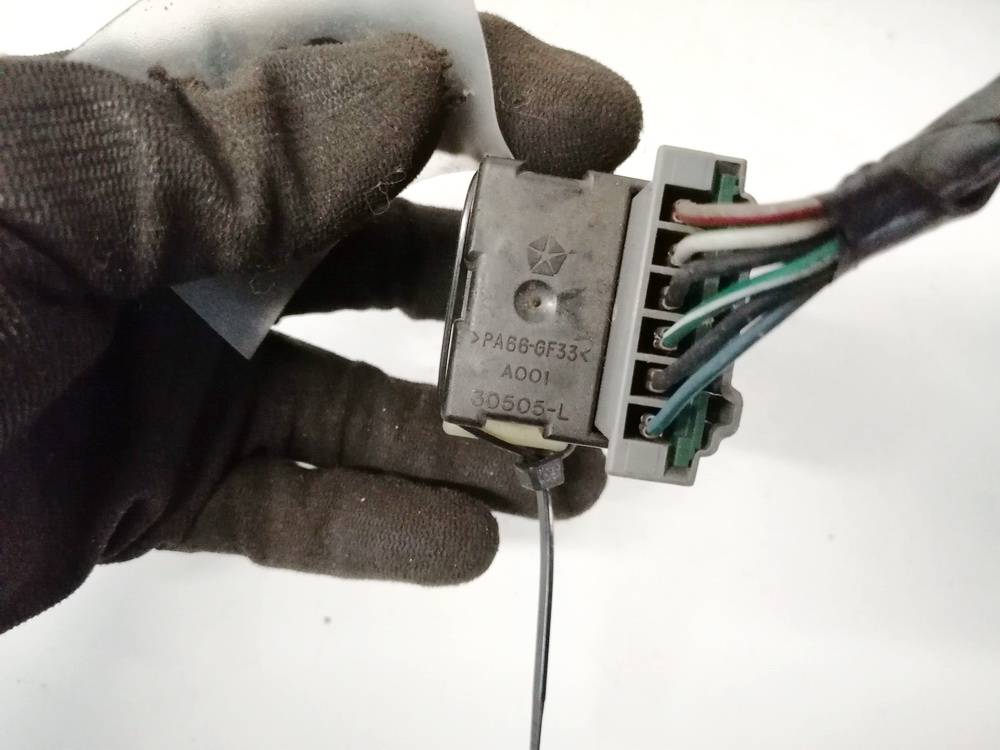 30505L Jeep Grand Cherokee 2005 Brake Light Switch (sensor) - Switch (Pedal Contact) - Thumbnail 4