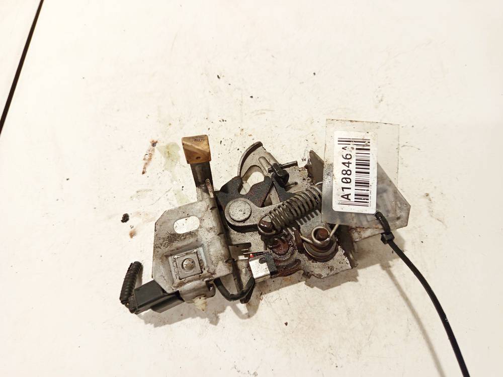 Volvo S40 2007 Замок капота