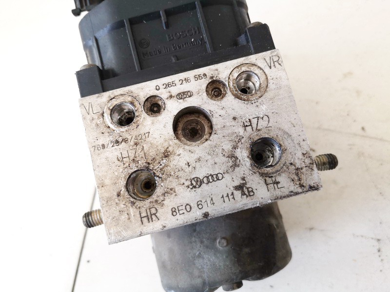 8E0614111AB Audi A4 1997 ABS Unit (ABS Brake Pump) - Thumbnail 3