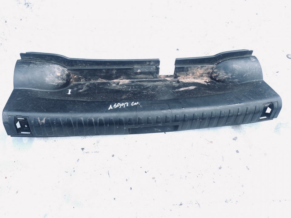 514771233359 BMW 1-Series 2006 Metal Boot Lip Cover