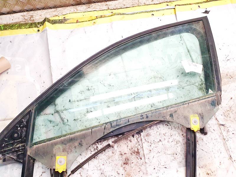 DOT90AS2M50 Audi A6 2005 Durvju stikls - PRIEKŠA PA KREISI
