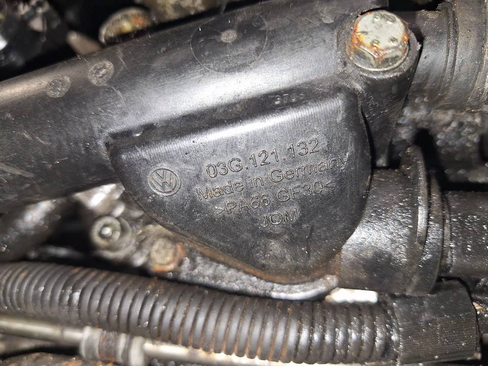 03G121132 Volkswagen Passat 2005 Thermostat Housing (Flange) - Thumbnail 4