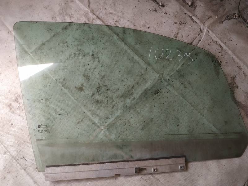 AS2 Opel Zafira 2006 Durvju stikls - PRIEKŠA PA LABI