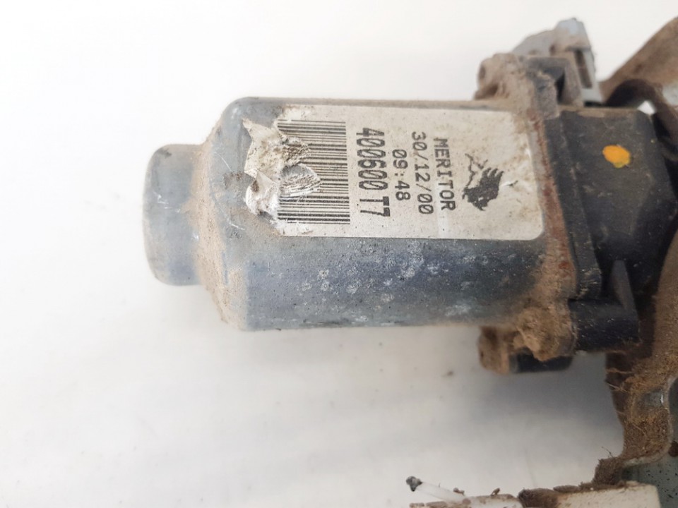 400600T7 Nissan Almera Tino 2001 Моторчик стеклоподъемника - задний правый