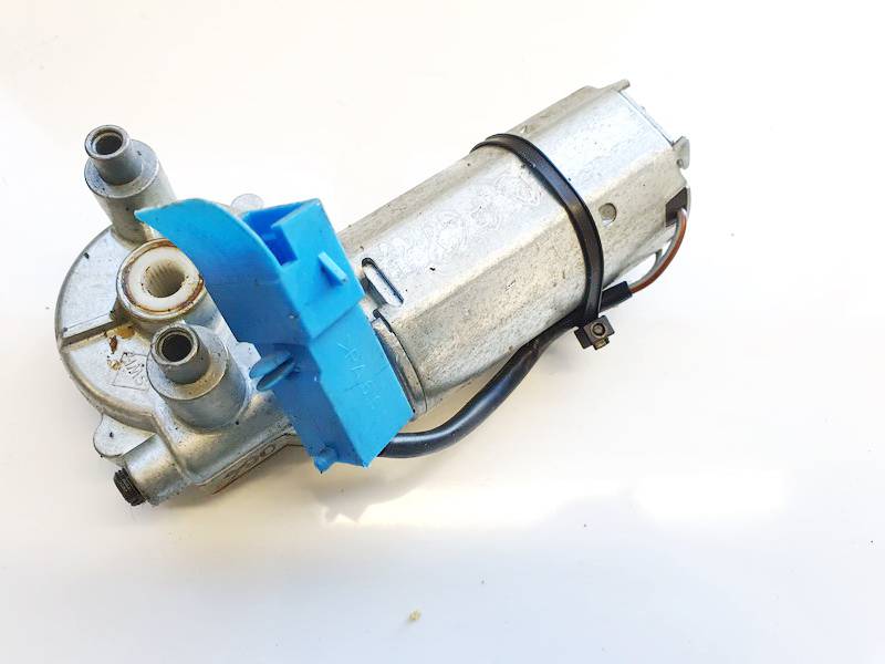 404152 Opel Omega 2002 Sedynes varikliukas P.D.