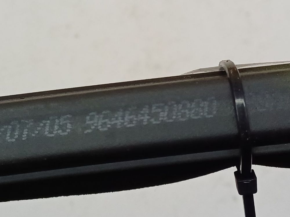 9646450880 Peugeot 1007 2007 Listón embellecedor de la ventana de la puerta delantera - DELANTERO DERECHO - Thumbnail 3