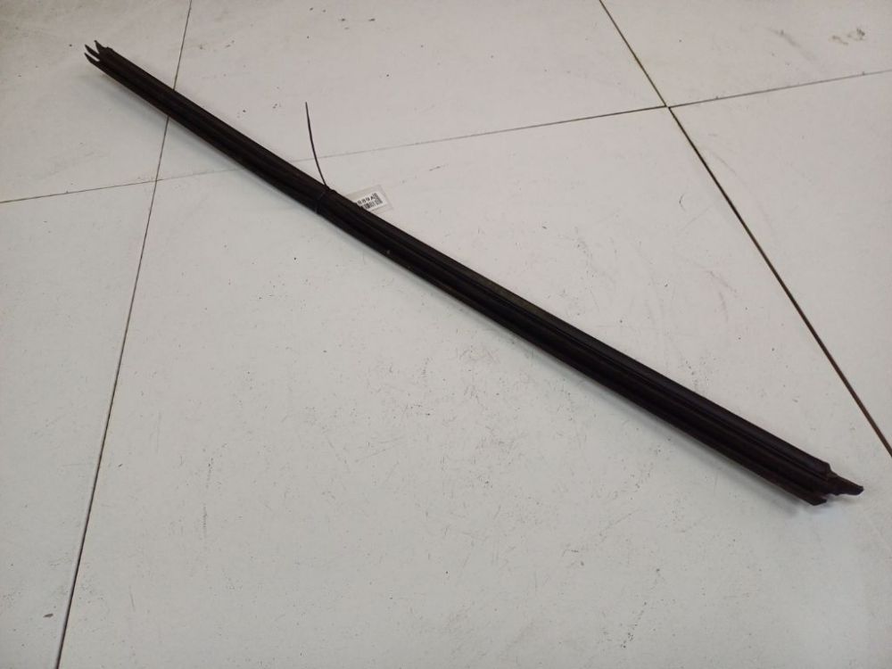 9646450880 Peugeot 1007 2007 Listón embellecedor de la ventana de la puerta delantera - DELANTERO DERECHO - Thumbnail 4