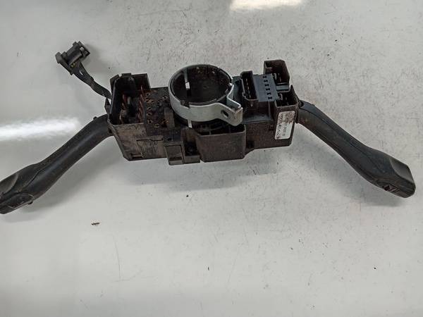 4B0953503H Volkswagen Passat 1999 Pagrieziena, gaismu un logu tīrītāju rokturu komplekts - Thumbnail 2