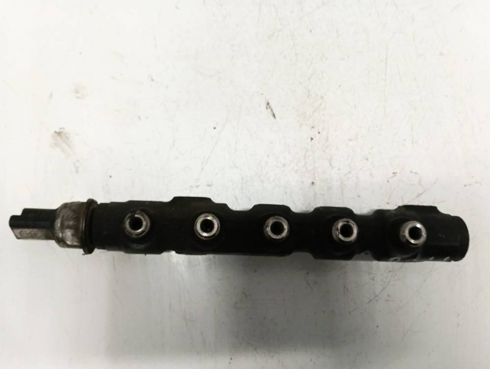 9654590 Citroen C4 Grand Picasso 2006 RAMPA INYECTORA, Juego de inyectores de combustible - Thumbnail 2