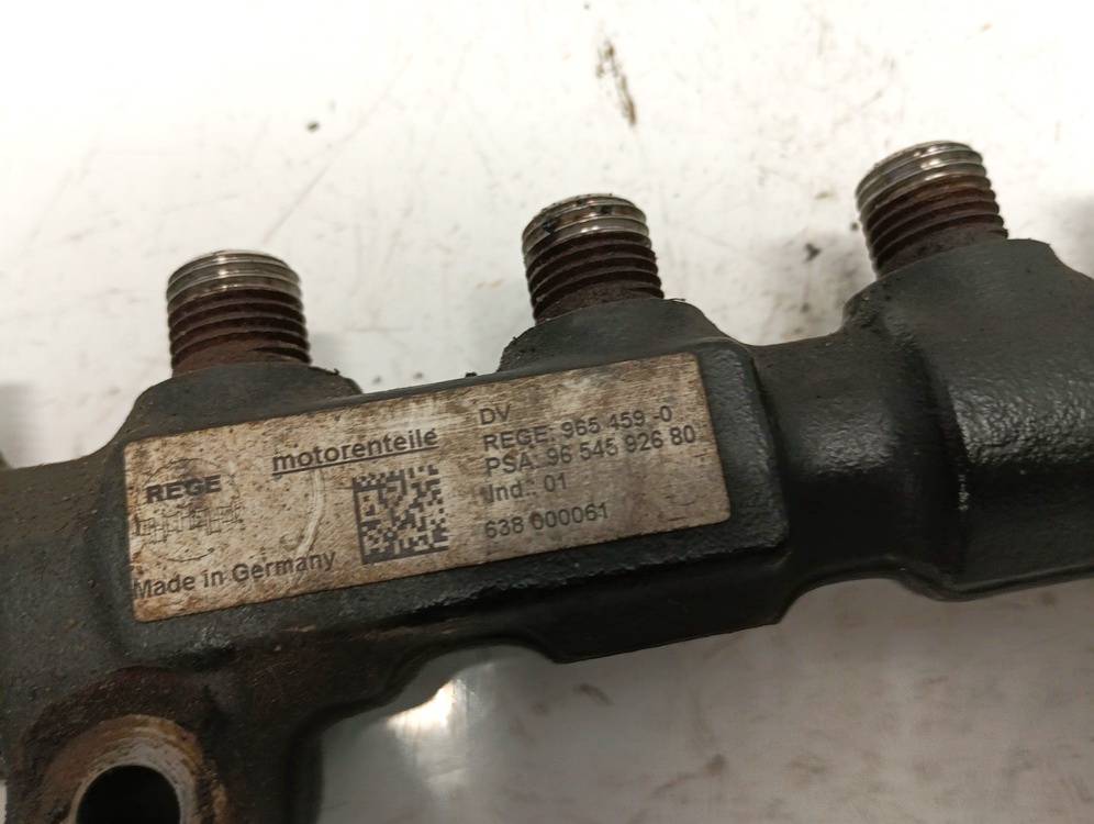 9654590 Citroen C4 Grand Picasso 2006 RAMPA INYECTORA, Juego de inyectores de combustible - Thumbnail 4