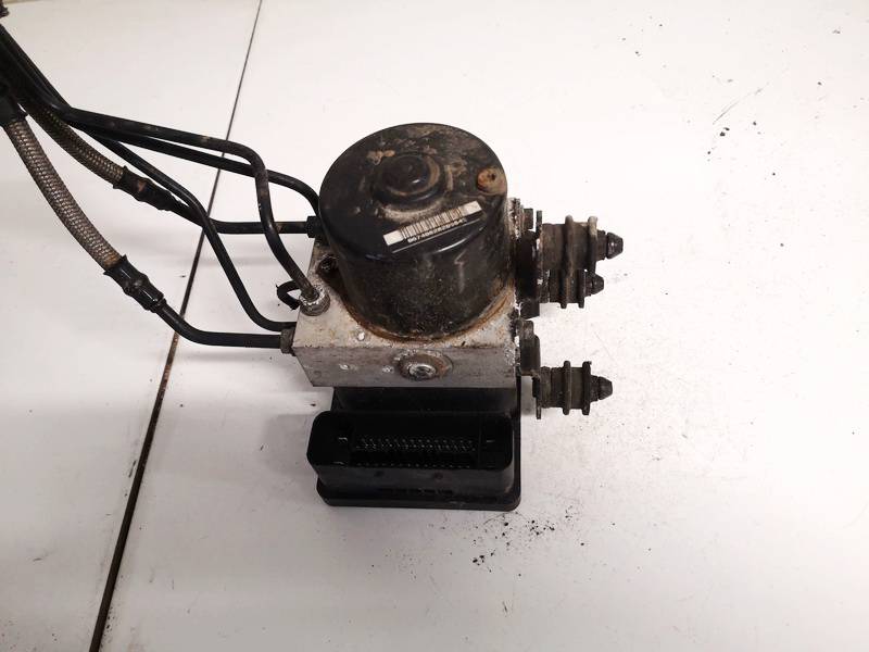 1K0907379K Volkswagen Golf 2004 ABS Unit (ABS Brake Pump)