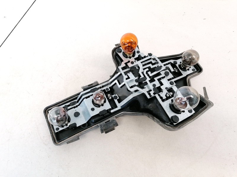 1T0945257D USED Tailight Bulb Holder (Lamp Carrier) Volkswagen Touran